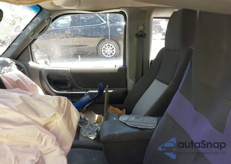 2005 Ford Ranger Edge/Xl/Xlt from USA, damaged, VIN 1FTYR15EX5PB10457